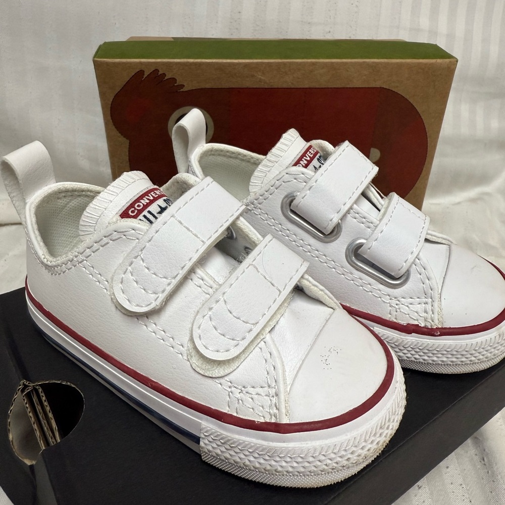 Converse Infant/Toddler White Chucks